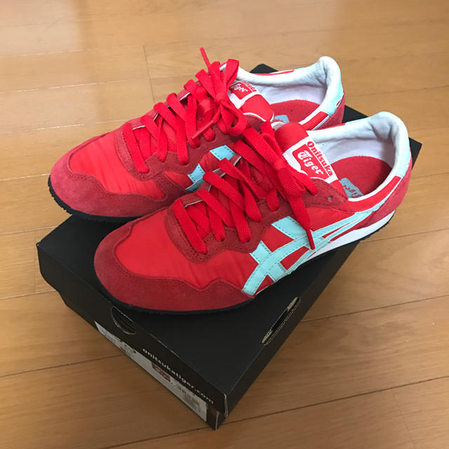 Onitsuka Tiger(オニツカタイガー)のオニツカタイガー セラーノ 23.5cm レディースの靴/シューズ(スニーカー)の商品写真