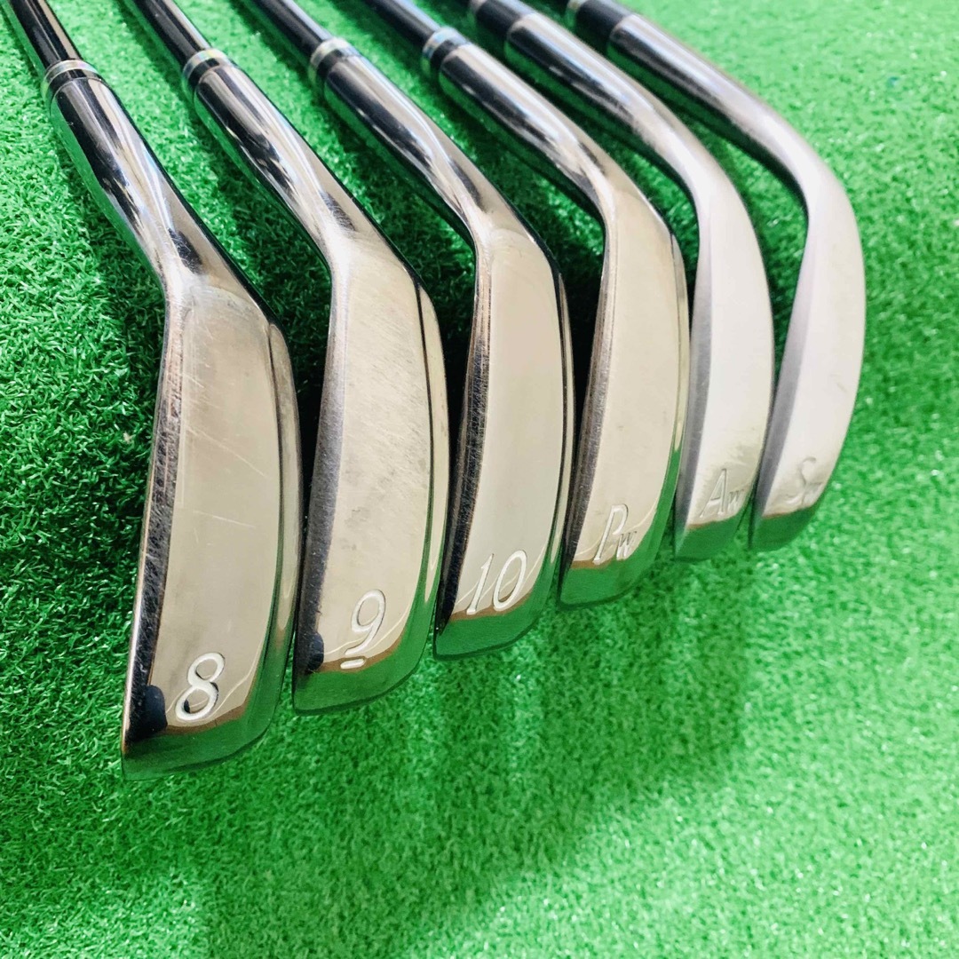 5870 MAJESTY ROYAL BLACK R2 6本 右利き アイアン-