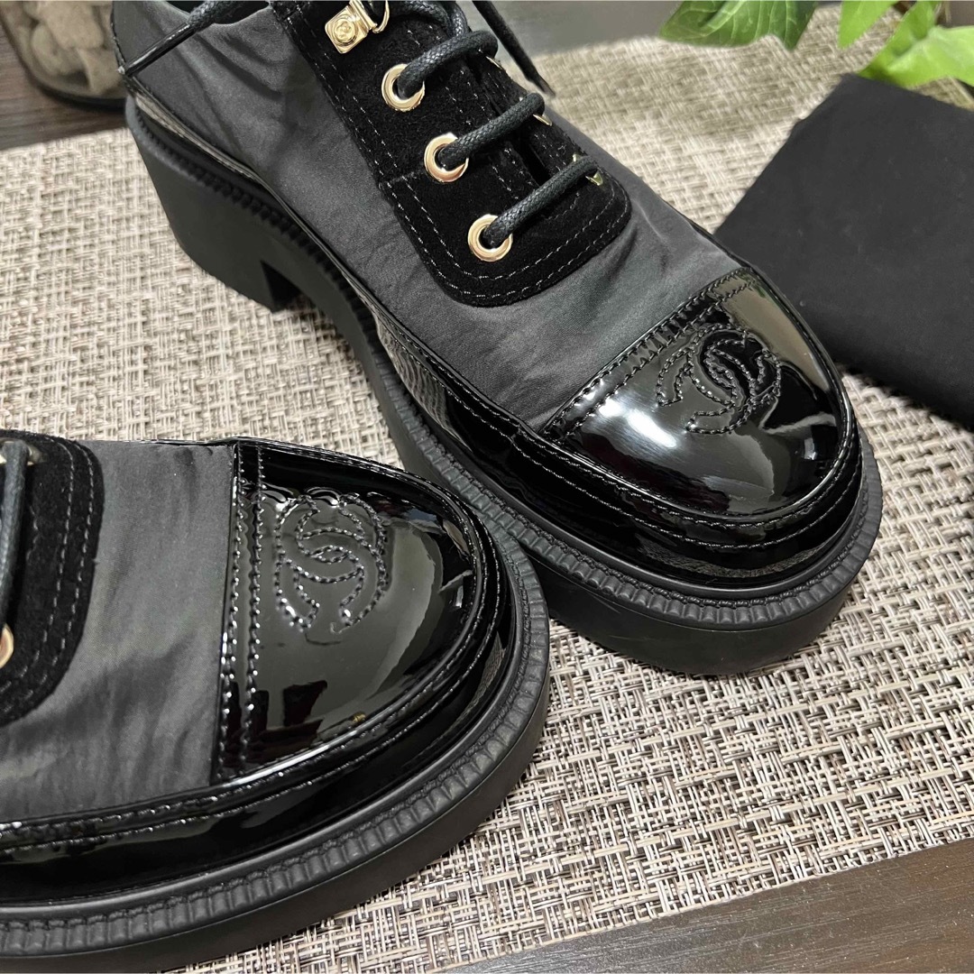 CHANEL - CHANEL シャネル 靴 ローファー エナメル ひも靴 CHANEL - CHANEL シャネル 靴 ローファー エナメル ひも靴
