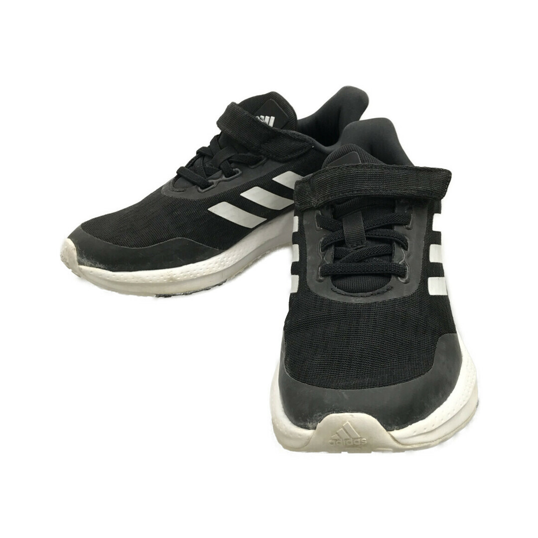 adidas(アディダス)のアディダス adidas ローカットスニーカー キッズ 21 キッズ/ベビー/マタニティのキッズ靴/シューズ(15cm~)(スニーカー)の商品写真