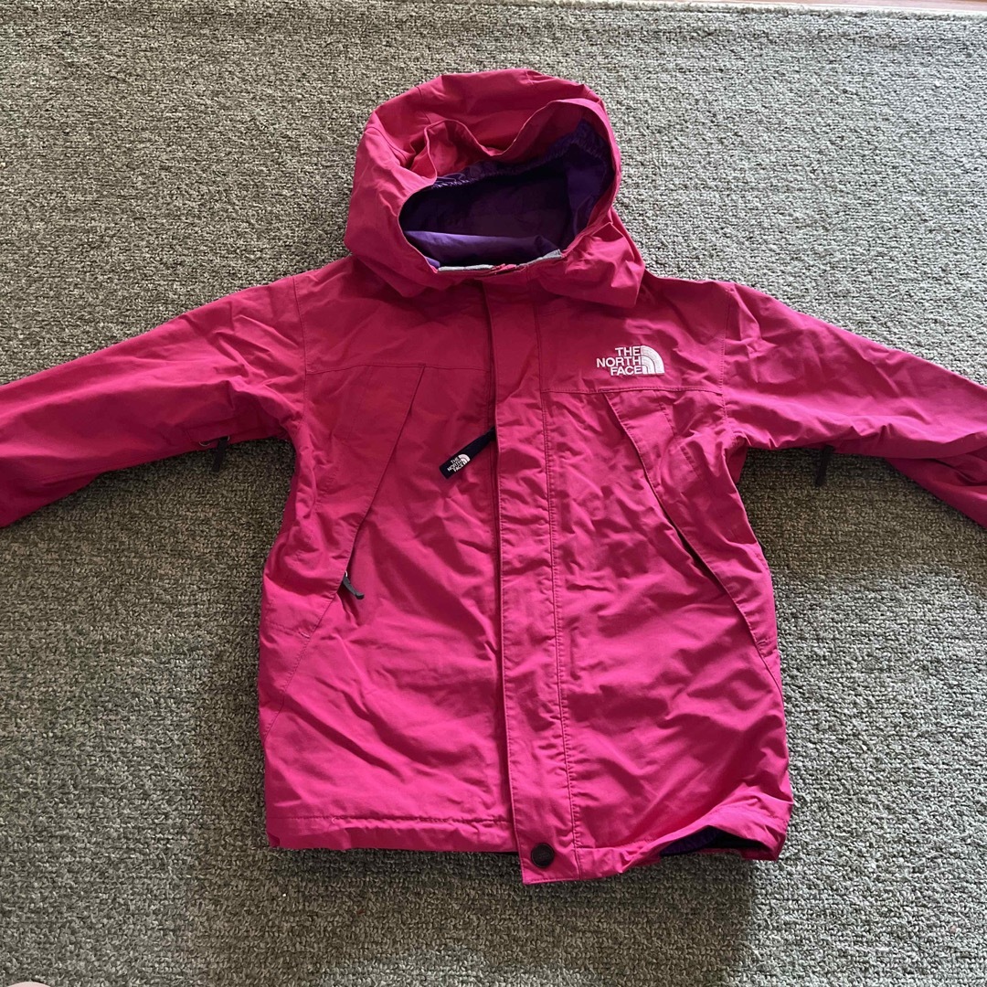 THE NORTH FACE(ザノースフェイス)のThe North Face 110 キッズ/ベビー/マタニティのキッズ服女の子用(90cm~)(ジャケット/上着)の商品写真