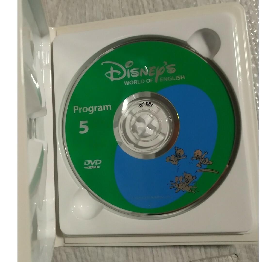 ワールドファミリー　DVD エンタメ/ホビーのDVD/ブルーレイ(キッズ/ファミリー)の商品写真