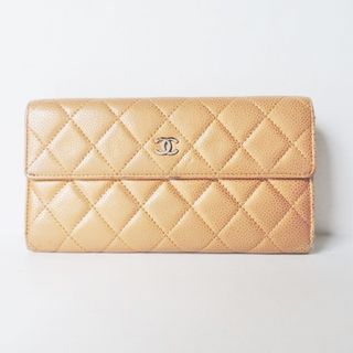 【CHANEL】可愛らしいエメラルドグリーンのマトラッセ 長財布☆キャビア