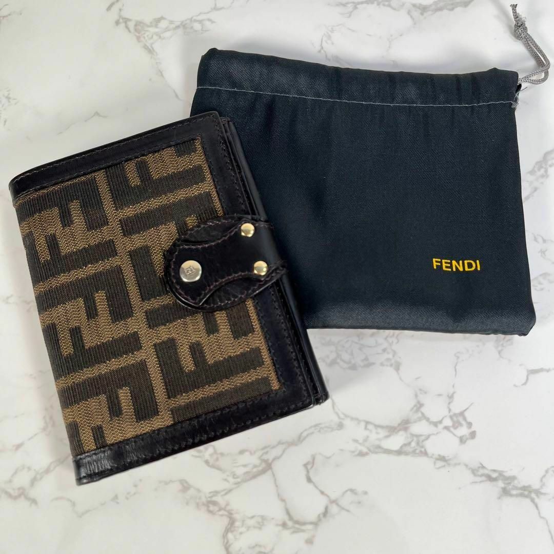 FENDI - フェンディ/FENDI 二つ折り財布 ズッカ柄 FFロゴ ウォレット ...