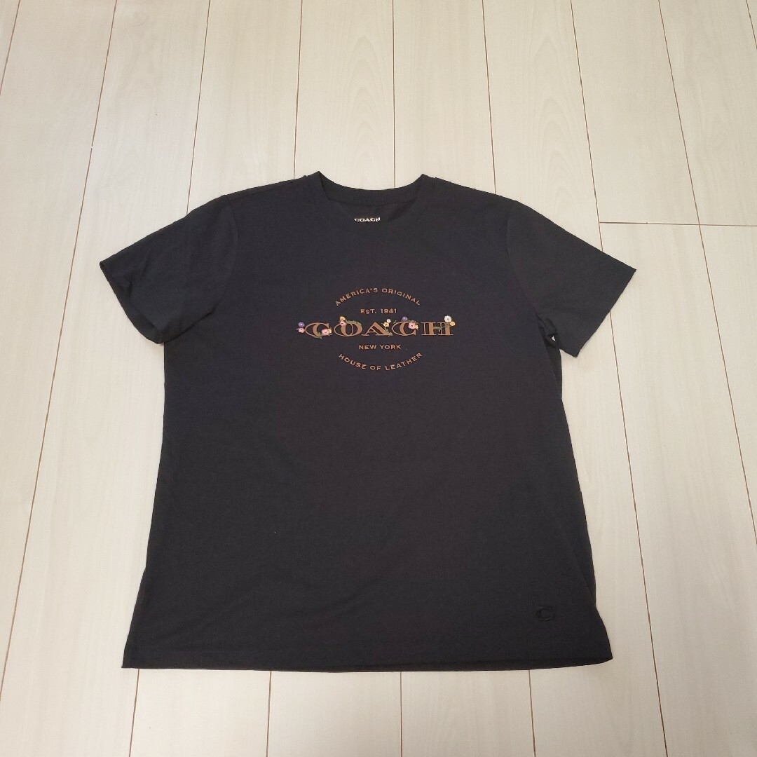 植物と加湿器 美品【COACH】Tシャツ