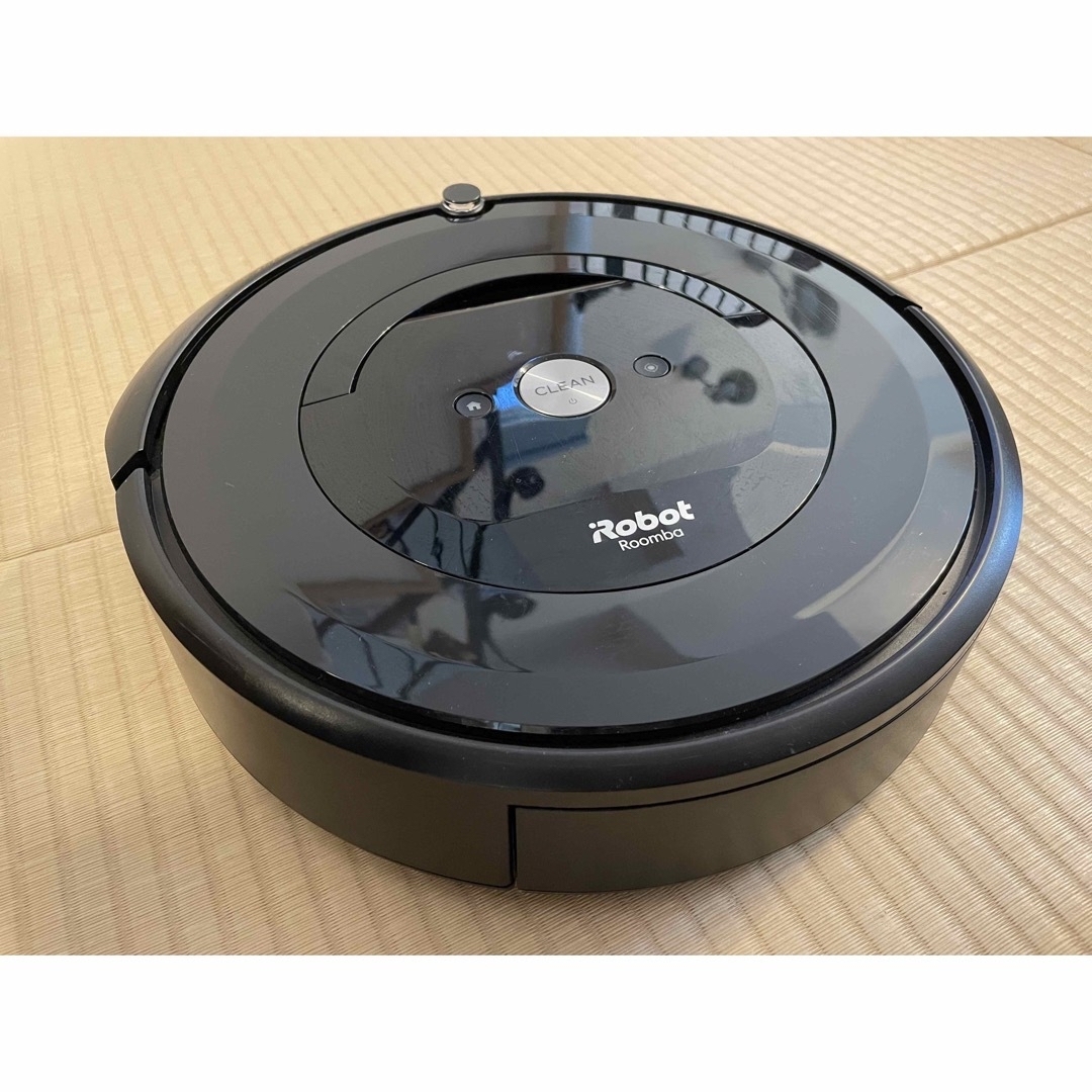 iRobot(アイロボット)のルンバe5 スマホ/家電/カメラの生活家電(掃除機)の商品写真