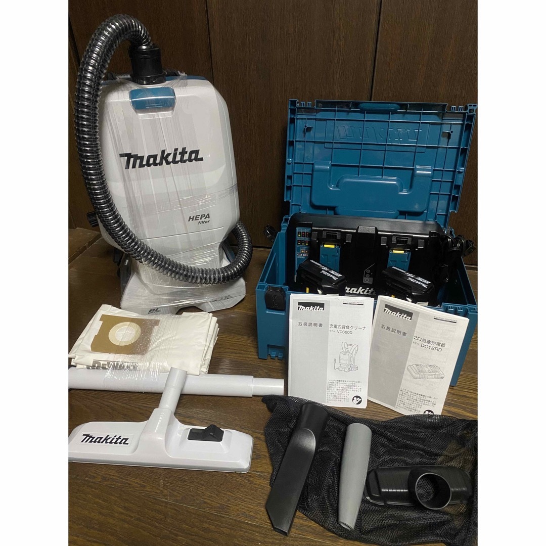 makita 36V(18V+18V) 充電式背負クリーナー VC660DZ