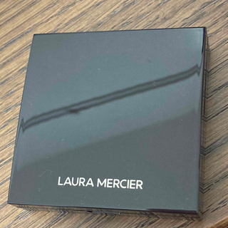 ローラメルシエ(laura mercier)のローラメルシエ　ブラッシュカラーインフュージョン　01 ストロベリー(チーク)