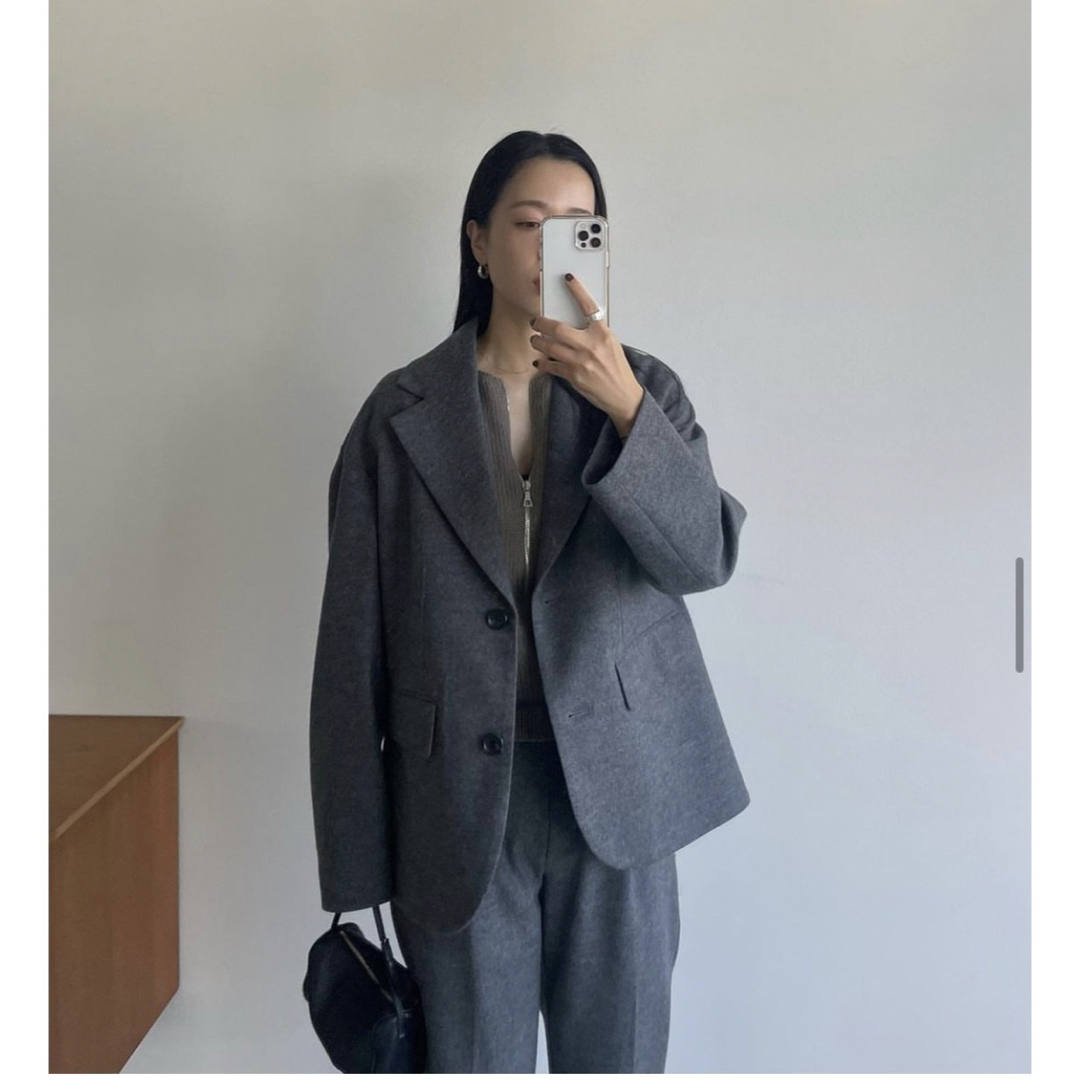 CLANE(クラネ)の【CLANE】WOOL LINE TUCK PANTS レディースのパンツ(クロップドパンツ)の商品写真