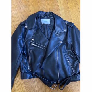 stradivarius(ライダースジャケット)のフリマアイテム一覧 stradivarius(ライダースジャケット)のフリマアイテム一覧
