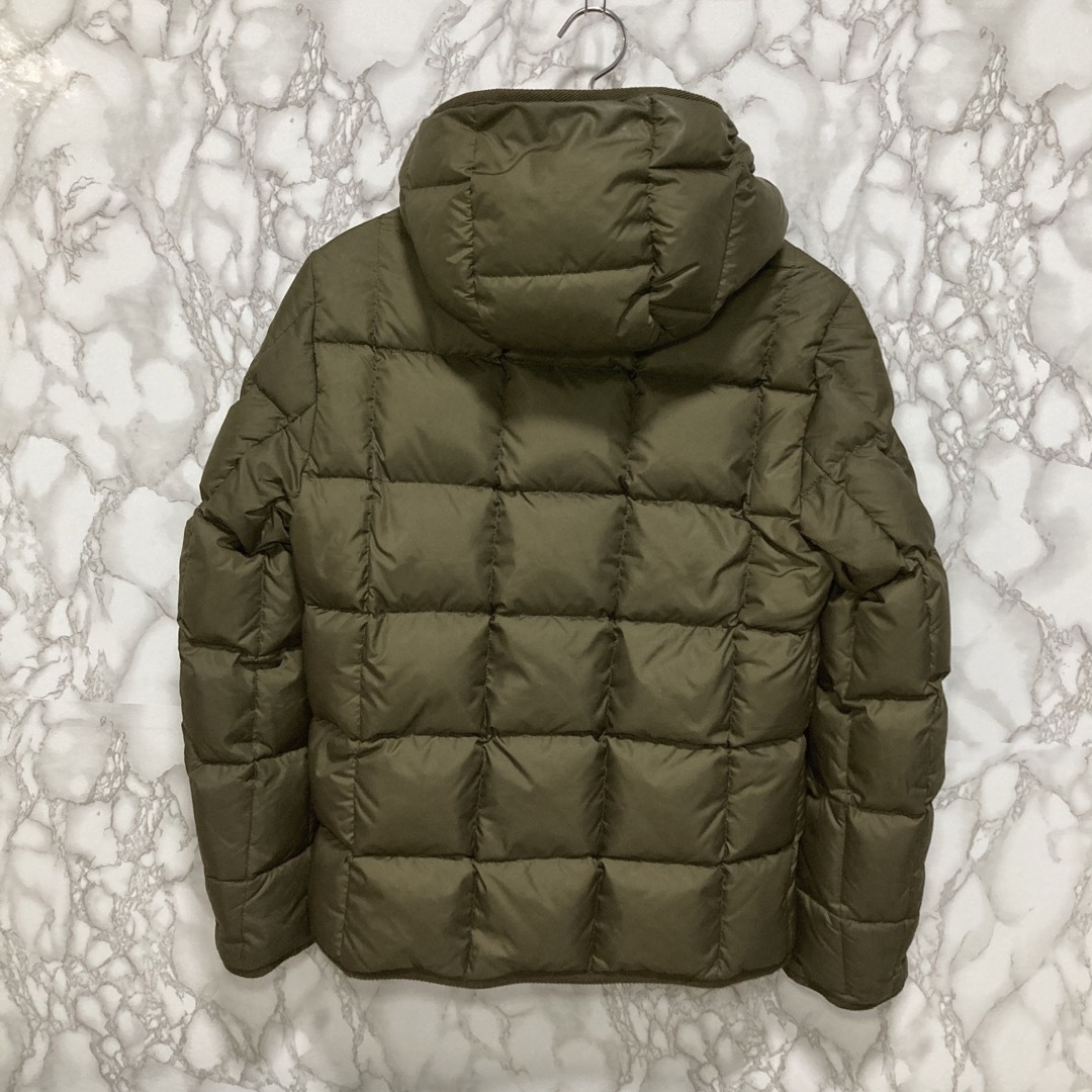 MONCLER(モンクレール)のMONCLER モンクレール　ダウンジャケット　G32-003 メンズのジャケット/アウター(ダウンジャケット)の商品写真