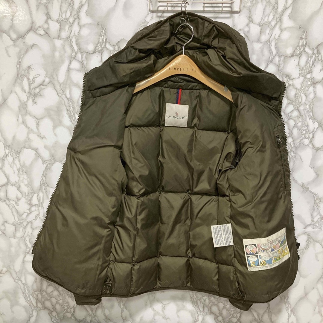 MONCLER(モンクレール)のMONCLER モンクレール　ダウンジャケット　G32-003 メンズのジャケット/アウター(ダウンジャケット)の商品写真