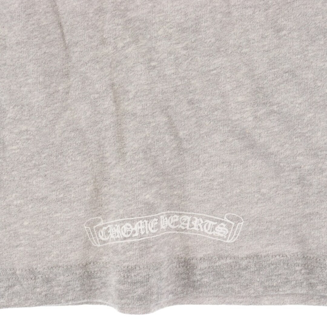 Chrome Hearts(クロムハーツ)のCHROME HEARTS クロムハーツ バックホースシュープリントフロントナンバーロゴ長袖Tシャツ ロンT ロングスリーブカットソー グレー M メンズのトップス(Tシャツ/カットソー(七分/長袖))の商品写真