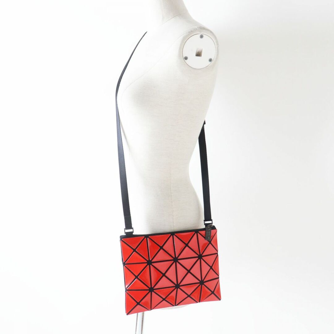 極美品◎正規品 日本製 BAO BAO ISSEY MIYAKE バオバオ イッセイミヤケ BB33-AG262 ルーセント クロス ボディ/ショルダーバッグ 赤×黒 1