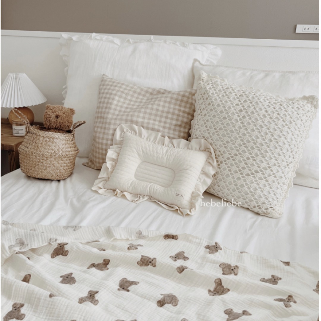 baby ＆kids frill pillow キッズ/ベビー/マタニティの寝具/家具(枕)の商品写真