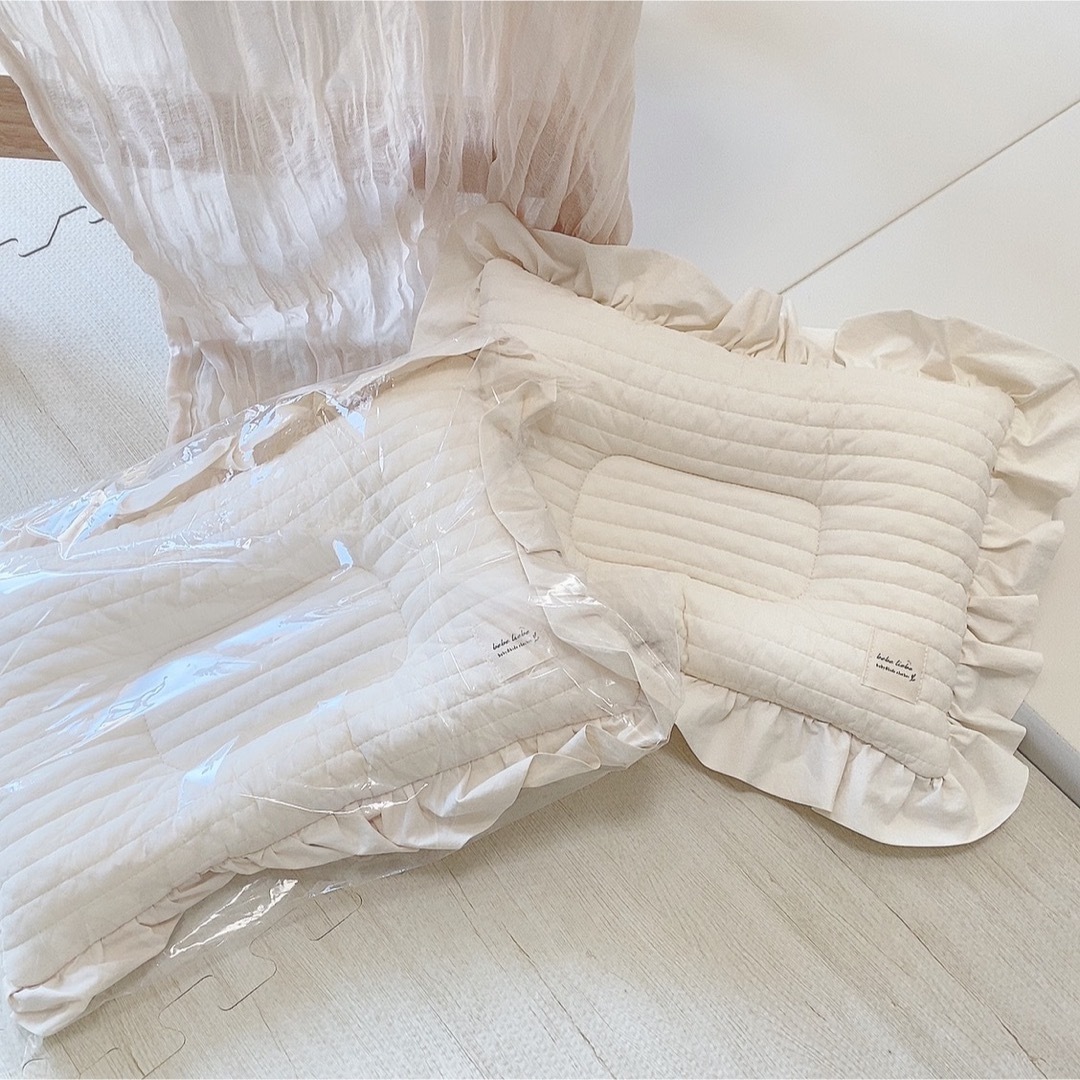 baby ＆kids frill pillow キッズ/ベビー/マタニティの寝具/家具(枕)の商品写真