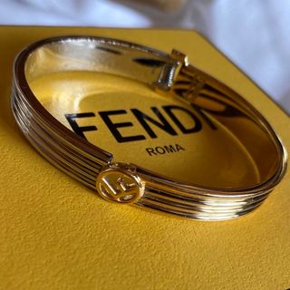 フェンディ ブレスレット/バングルの通販 300点以上 | FENDIの