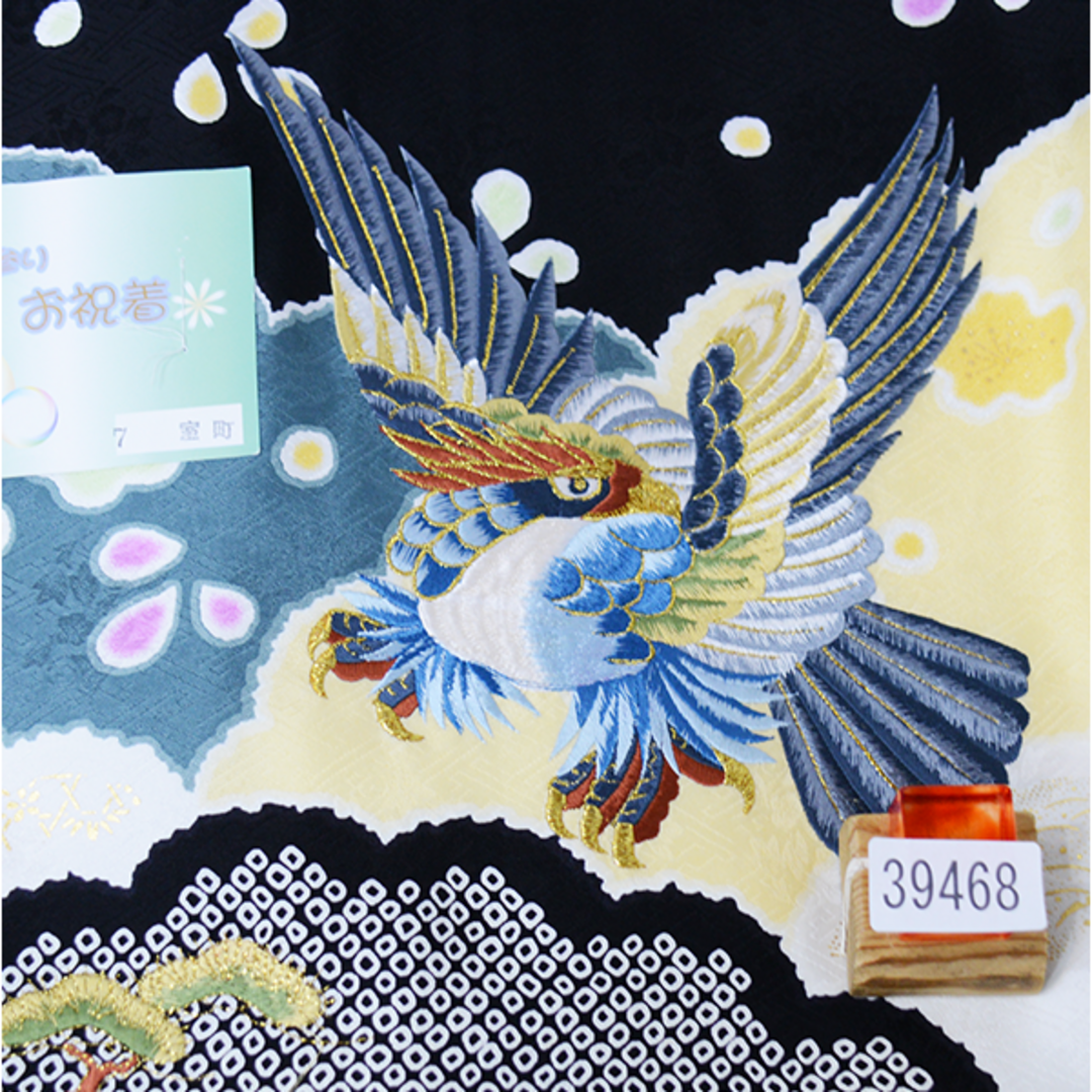 お宮参り 産着 のしめ 男児 正絹 綸子地 金刺繍 白地 鷹 NO40955 お宮参り 産着 男児 正絹 刺繍 のしめ 綸子地 龍 白地 祝着 NO39440