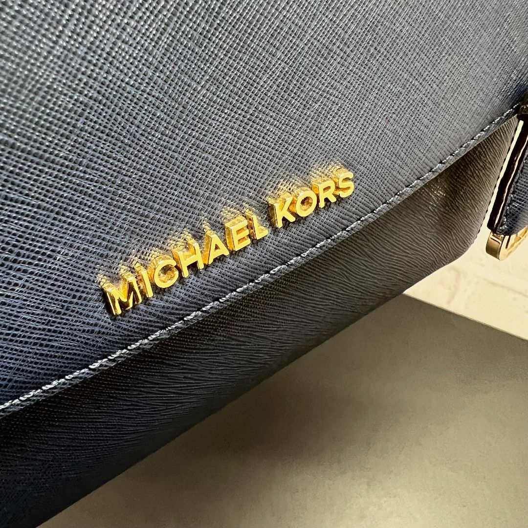 Michael Kors - ✨正規品＆極美品‼️✨ マイケルコース アヴァ 斜め