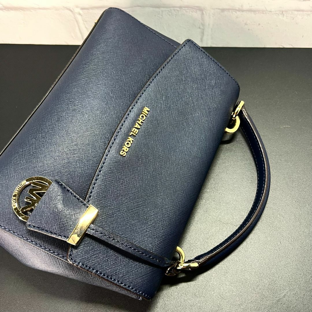 Michael Kors - ✨正規品＆極美品‼️✨ マイケルコース アヴァ 斜め