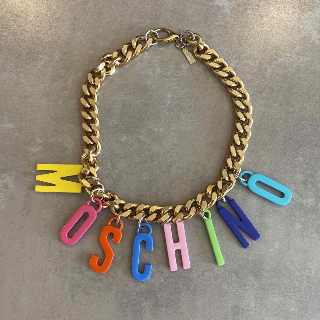 MOSCHINO(モスキーノ)のモスキーノ　カラフル　ネックレス レディースのアクセサリー(ネックレス)の商品写真