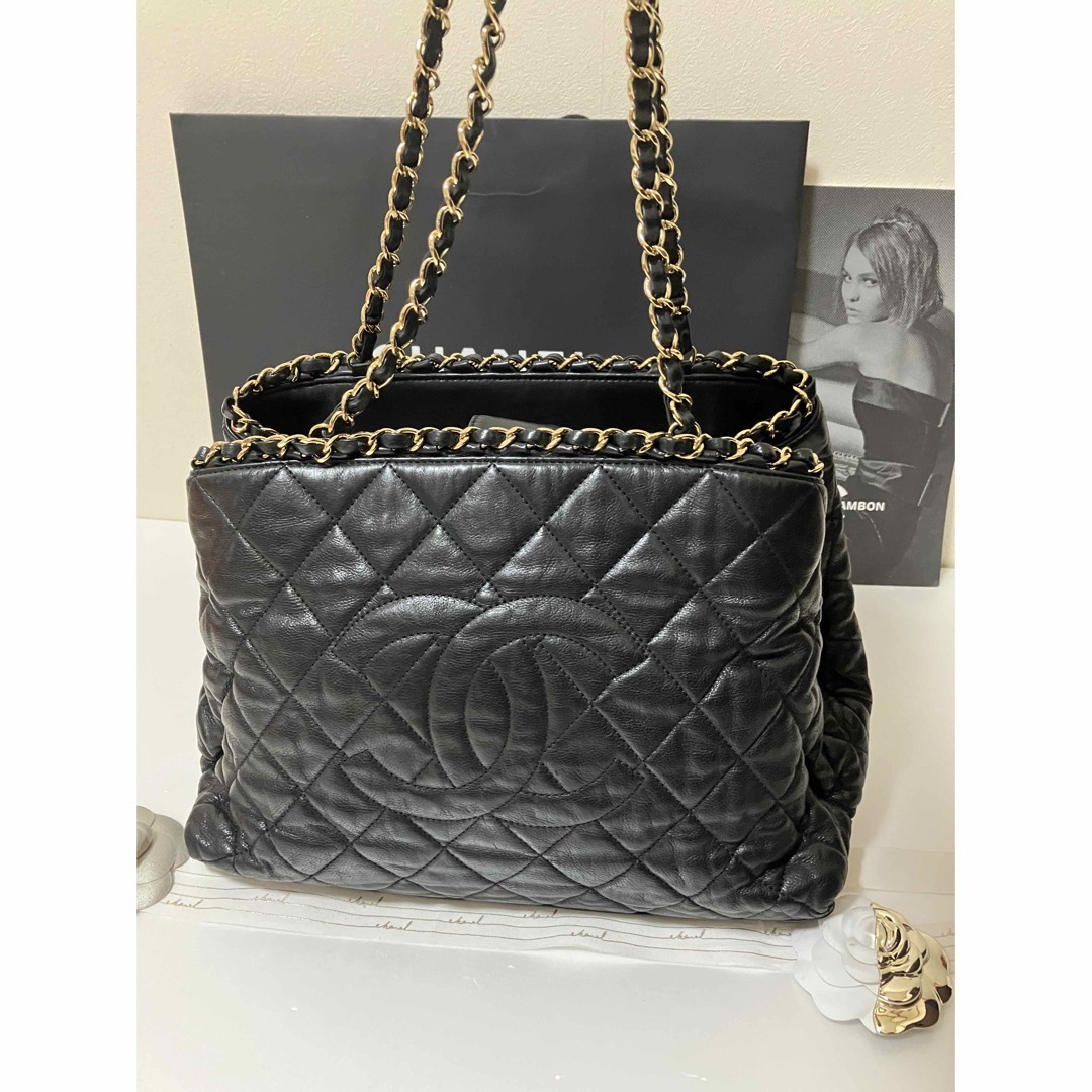 CHANEL(シャネル)の専用♡超美品★シャネル マトラッセ チェーンアラウンド チェーン バッグ 正規品 レディースのバッグ(ショルダーバッグ)の商品写真