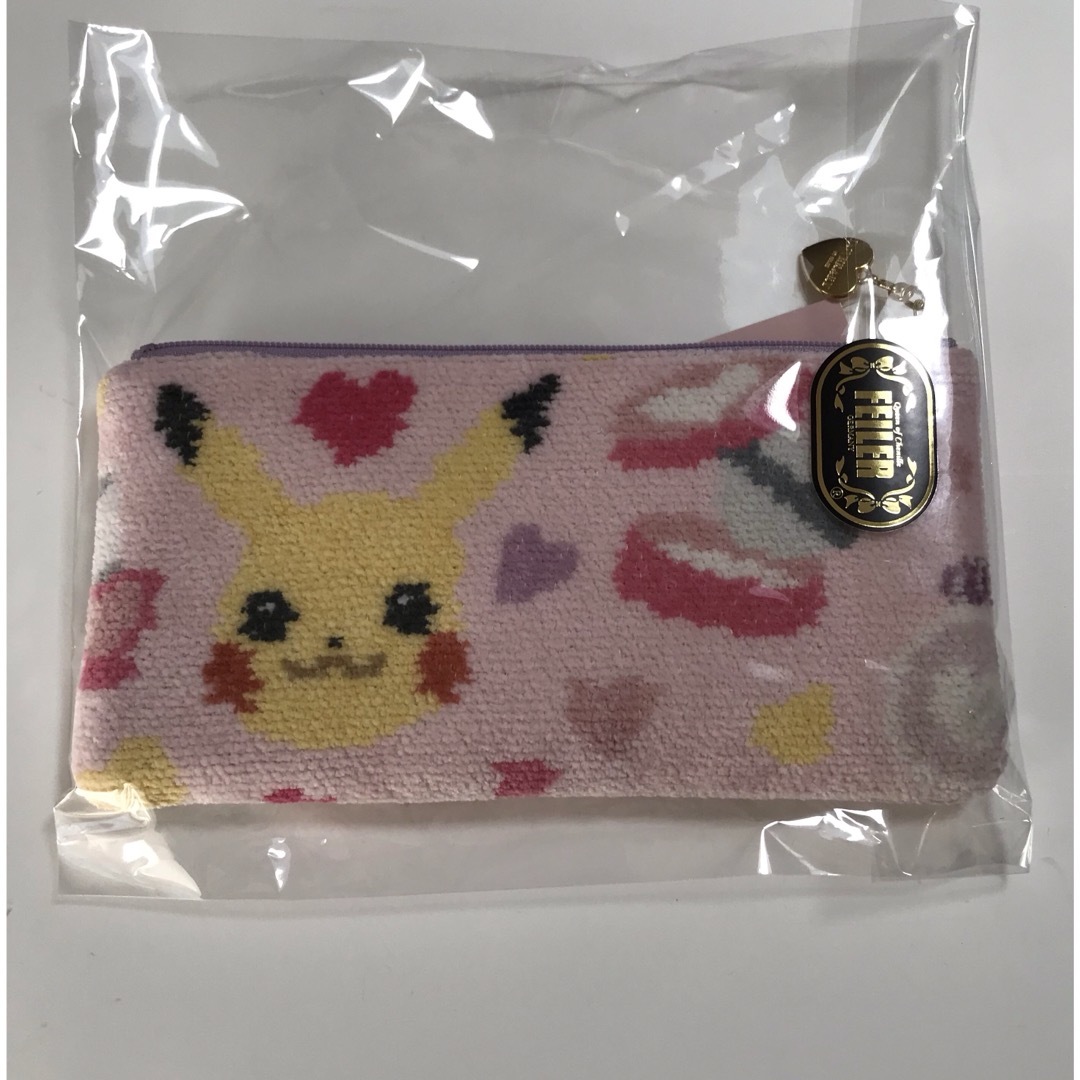 【新品】フェイラー ポケモン　ラブリー　コスメ　フラットポーチ