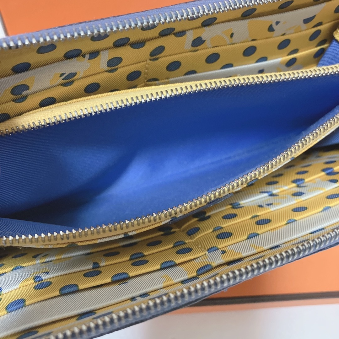 Hermes(エルメス)の専用♡超美品 ★エルメス  アザップ シルクイン C刻印 ブルー 長財布 正規品 レディースのファッション小物(財布)の商品写真