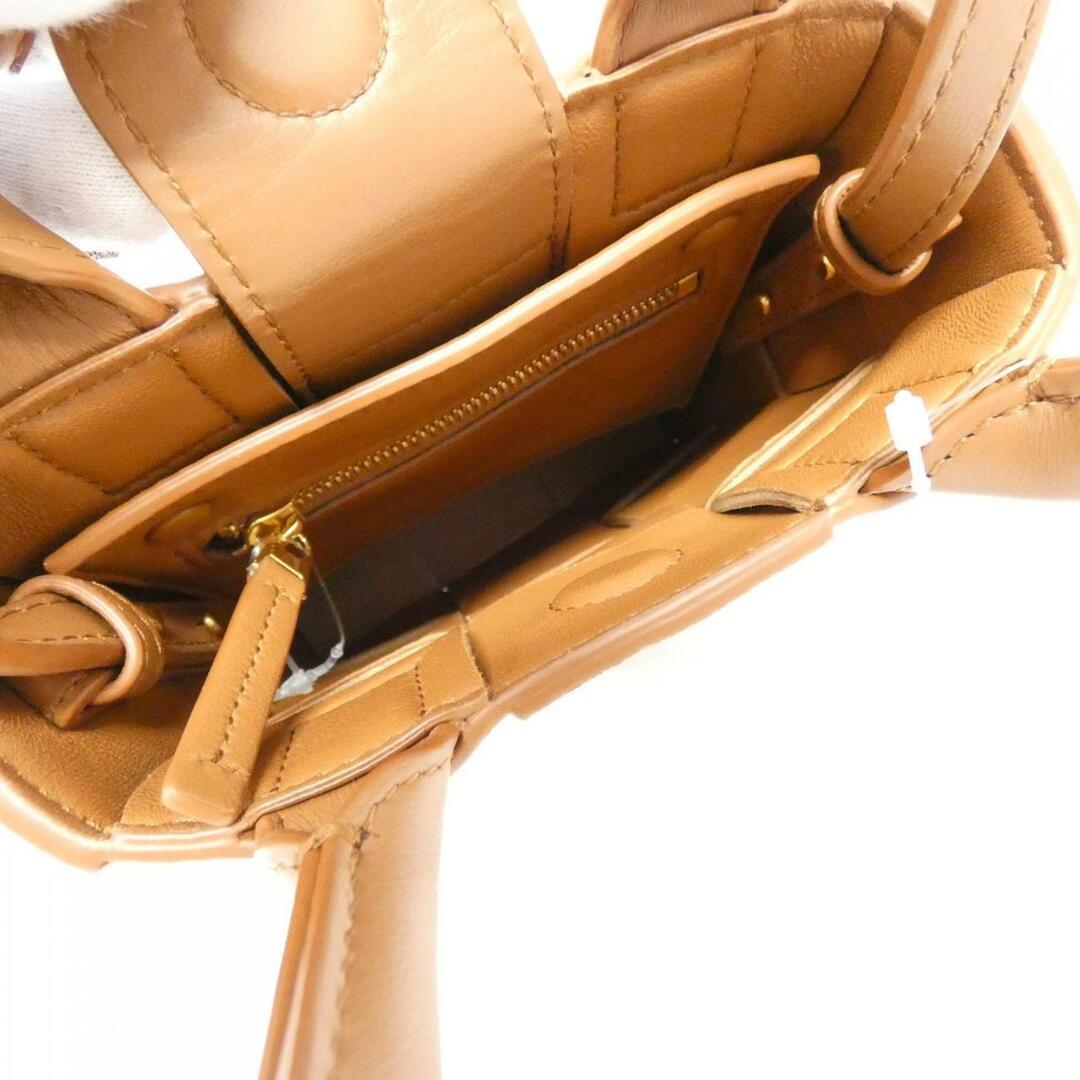Bottega Veneta(ボッテガヴェネタ)の【新品】ボッテガヴェネタ 747755 VMAY1 バッグ レディースのバッグ(その他)の商品写真