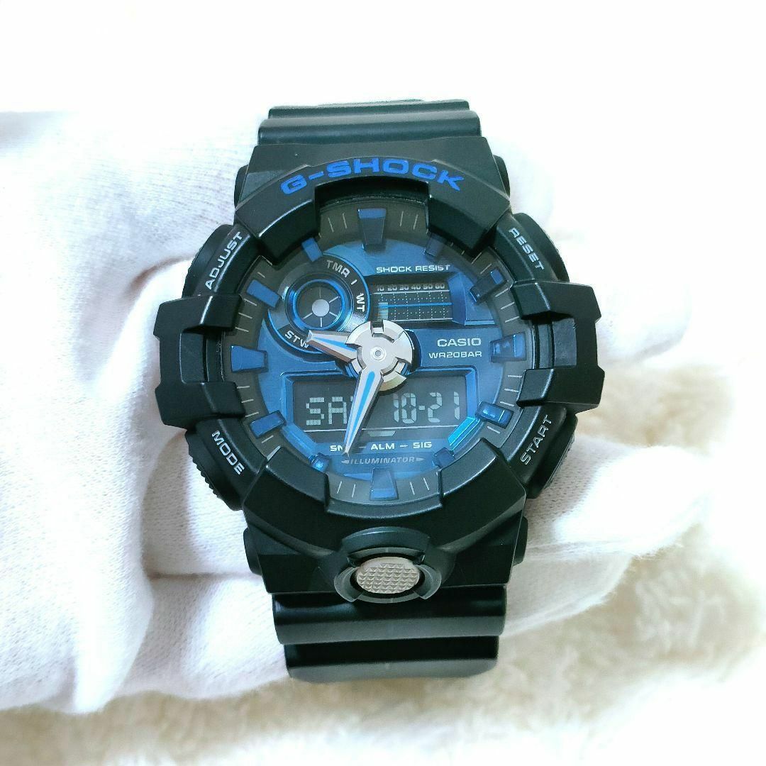 美品　CASIO G-SHOCK カシオ GA-710-1A2　メンズ 腕時計