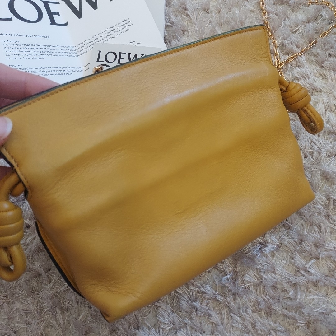 LOEWE(ロエベ)のロエベ　フラメンコクラッチ　ナノ　ショルダーバッグ レディースのバッグ(ショルダーバッグ)の商品写真