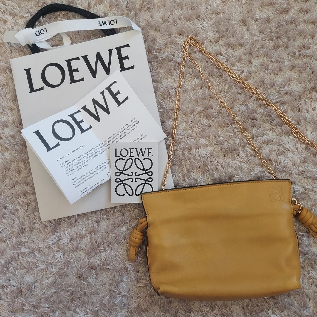 LOEWE(ロエベ)のロエベ　フラメンコクラッチ　ナノ　ショルダーバッグ レディースのバッグ(ショルダーバッグ)の商品写真