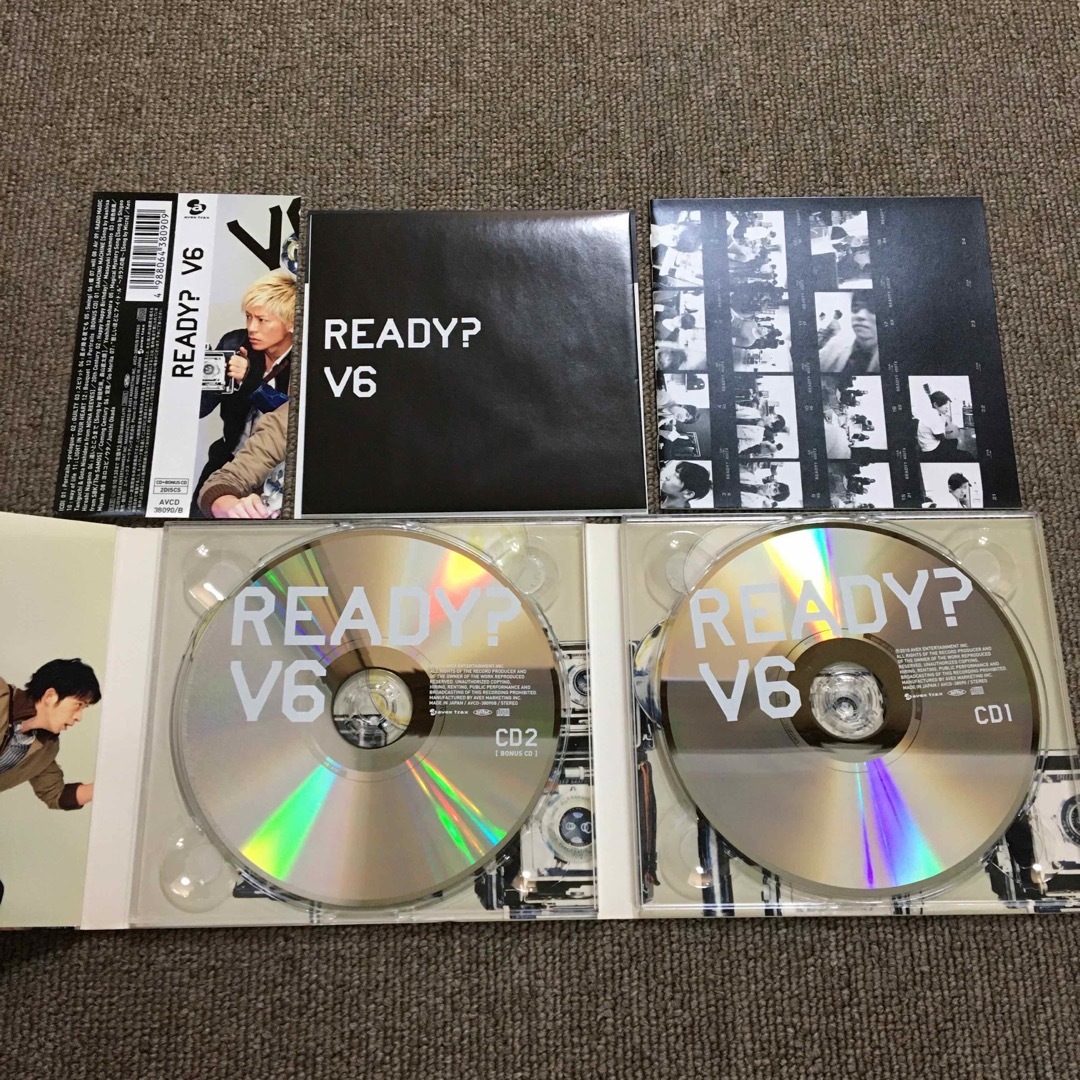 V6(ブイシックス)のREADY?  V6   初回限定盤B(CD2枚) エンタメ/ホビーのCD(ポップス/ロック(邦楽))の商品写真