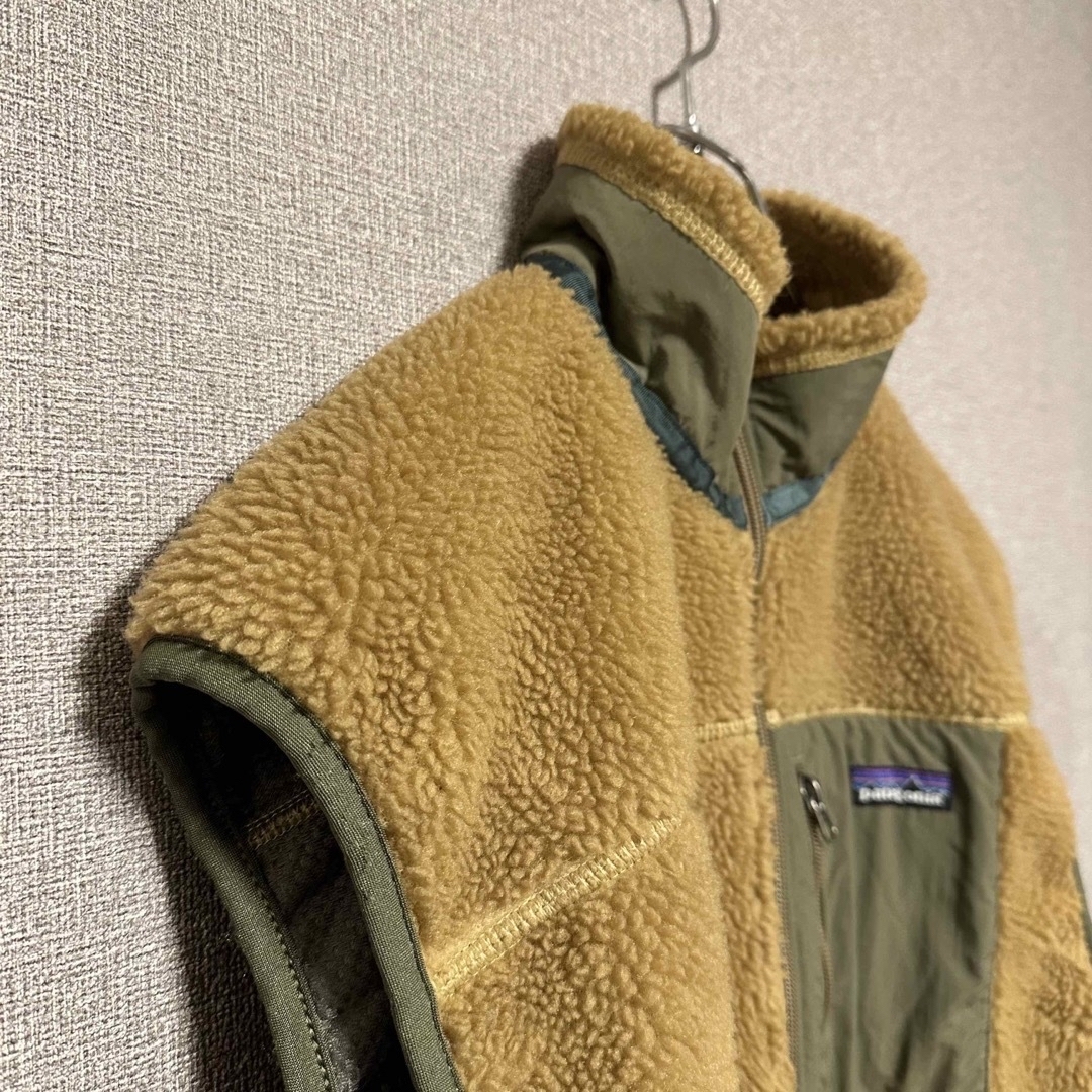 patagonia(パタゴニア)のtagonia】CLASSIC RETRO X FLEECE VEST メンズのトップス(ベスト)の商品写真