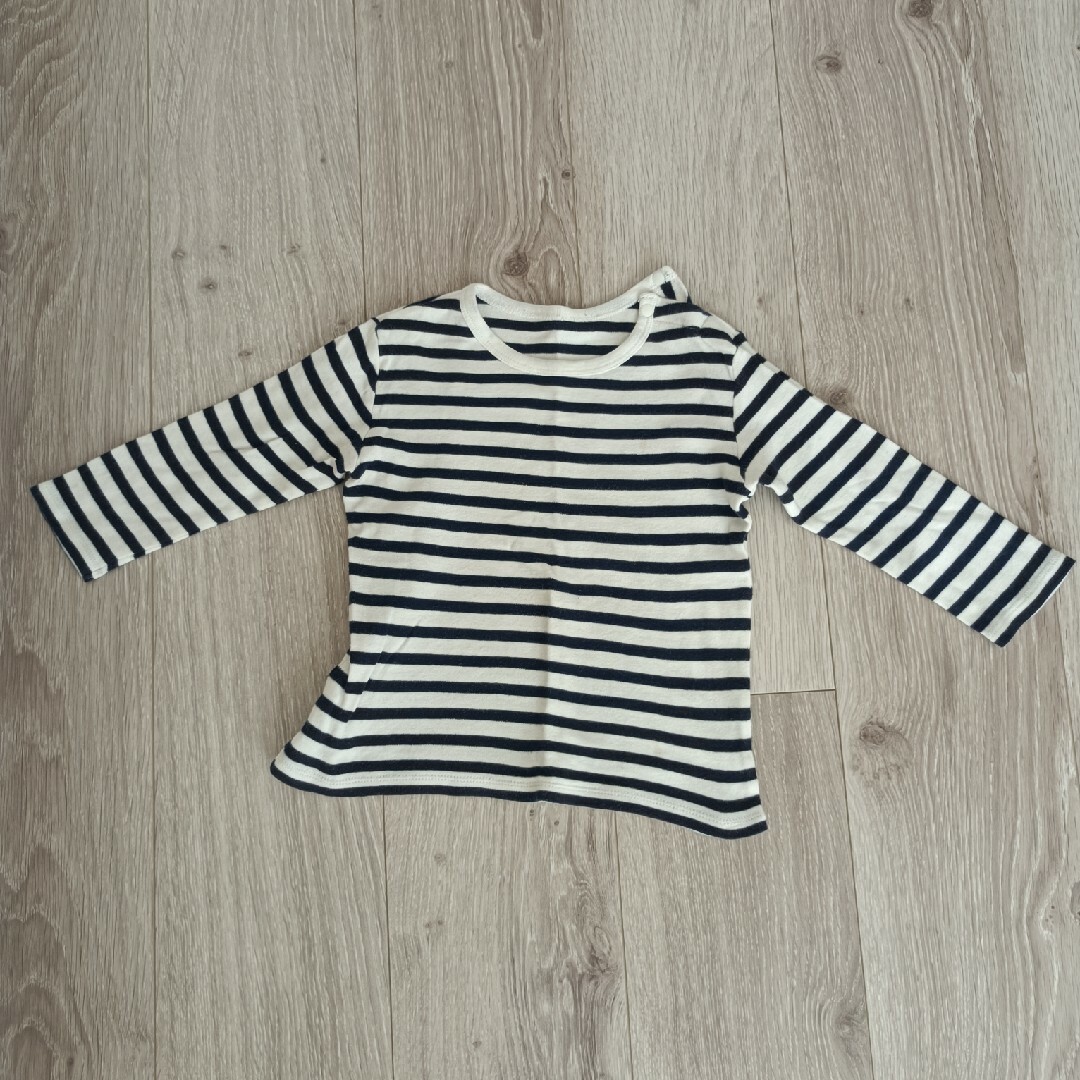 UNIQLO(ユニクロ)のボーダーロンT 90 キッズ/ベビー/マタニティのベビー服(~85cm)(Tシャツ)の商品写真