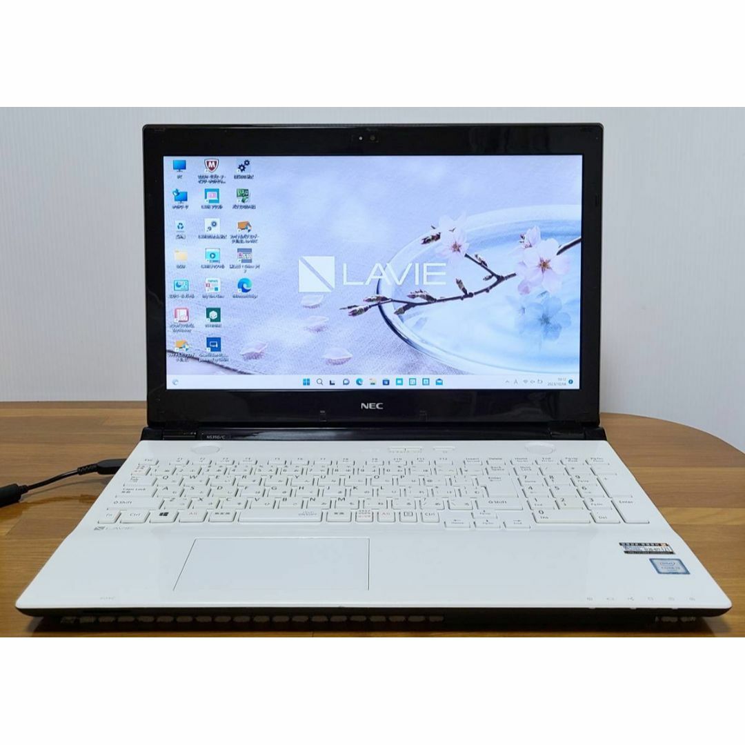 美品Win11 NS350C/i3/8G/1T/BD/WLAN/カメラ/オフィス