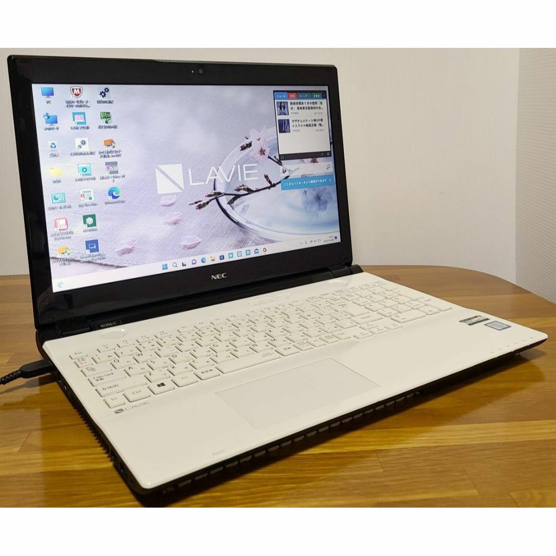 美品Win11 NS350C/i3/8G/1T/BD/WLAN/カメラ/オフィス-