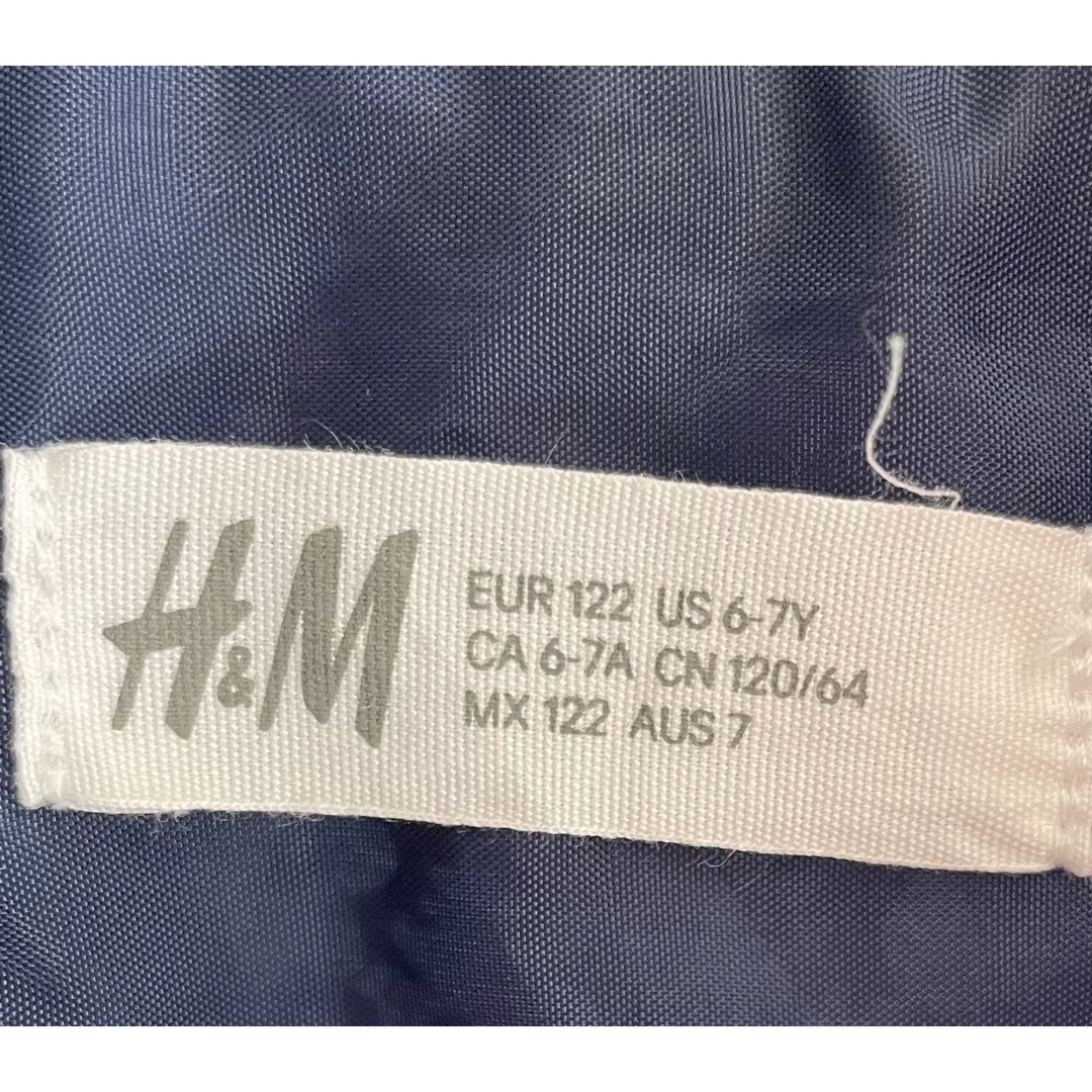 H&M(エイチアンドエム)の美品　ジャケット　コート　120㎝ キッズ/ベビー/マタニティのキッズ服女の子用(90cm~)(ジャケット/上着)の商品写真