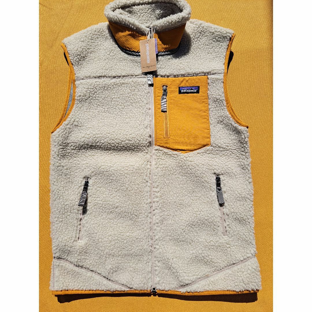 patagonia(パタゴニア)のパタゴニア Classic Retro-X Vest S PEWG レトロ メンズのトップス(ベスト)の商品写真