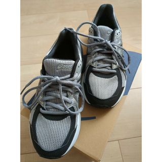 アシックス(asics)の⬛⬛専用⬛⬛新品　試着のみ　アシックス　スニーカー　24.5(スニーカー)