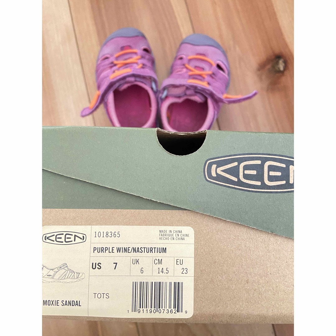 キーン KEEN キッズ サンダル 女の子 14.5cm キッズ/ベビー/マタニティのキッズ靴/シューズ(15cm~)(サンダル)の商品写真