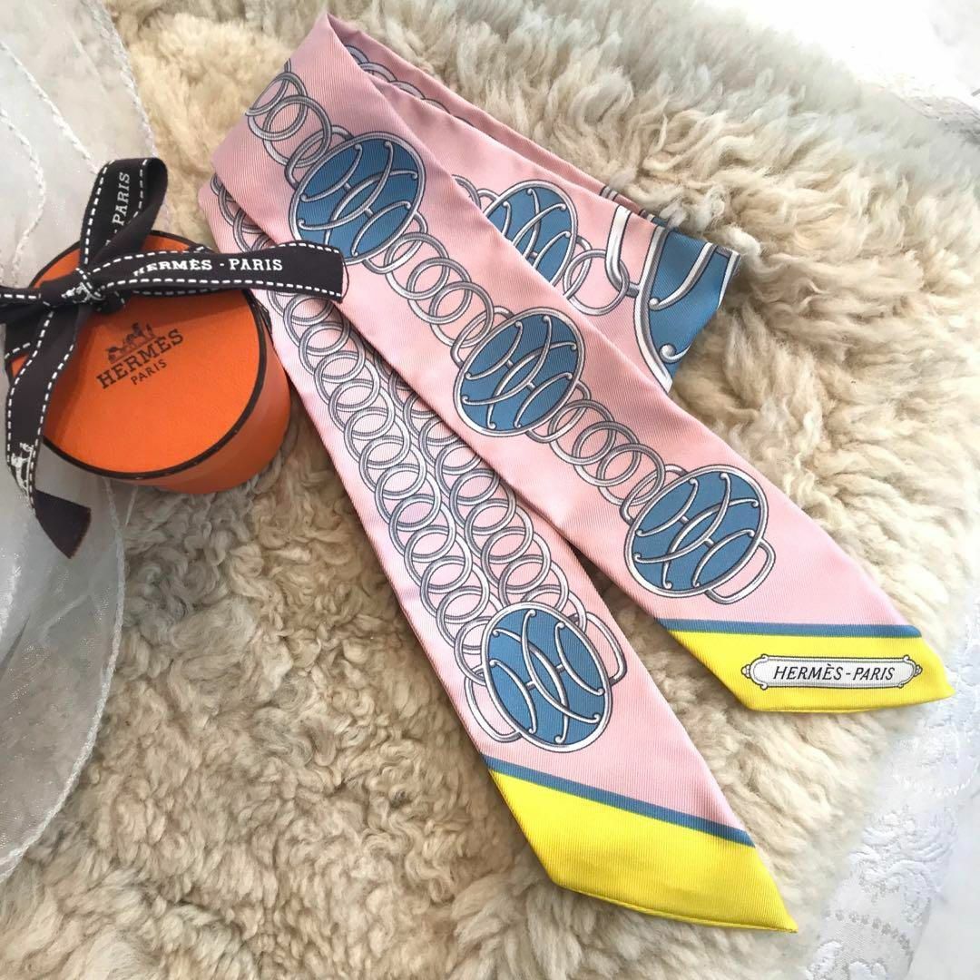 ☆未使用品☆HERMES エルメス ツイリー リフト プロフィール ピンク ☆未使用品☆HERMES エルメス ツイリー リフト プロフィール ピンク
