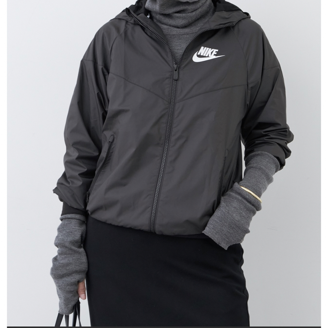 DEUXIEME CLASSE(ドゥーズィエムクラス)の【NIKE/ ナイキ】YTH ウィンドランナー フーディ ジャケット レディースのジャケット/アウター(ナイロンジャケット)の商品写真