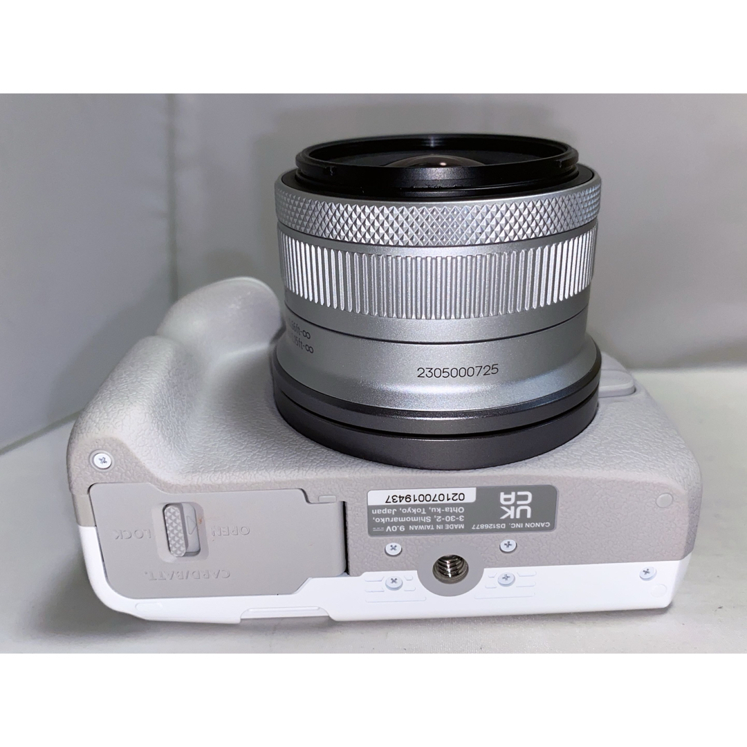 【新品級】Canon EOS R50 18-45mm レンズキット カメラ 本体