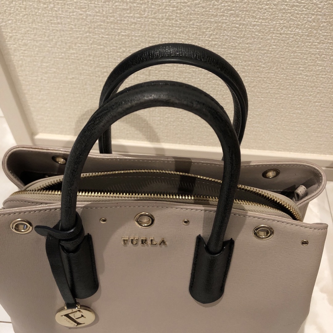 Furla(フルラ)のaika様　FURLA 品番　BTES 2way レディースのバッグ(ハンドバッグ)の商品写真