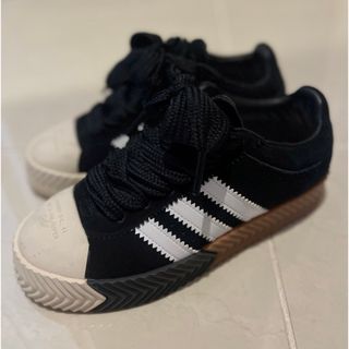 Alexander Wang   アディダス アレキサンダーワン スニーカー