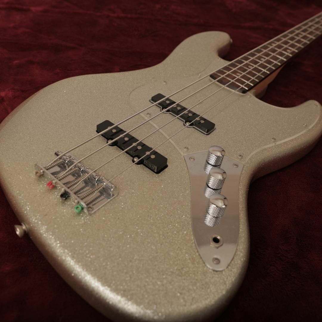 【6659】 FERNANDES JazzBass シルバー スパークル ラメ | フリマアプリ ラクマ
