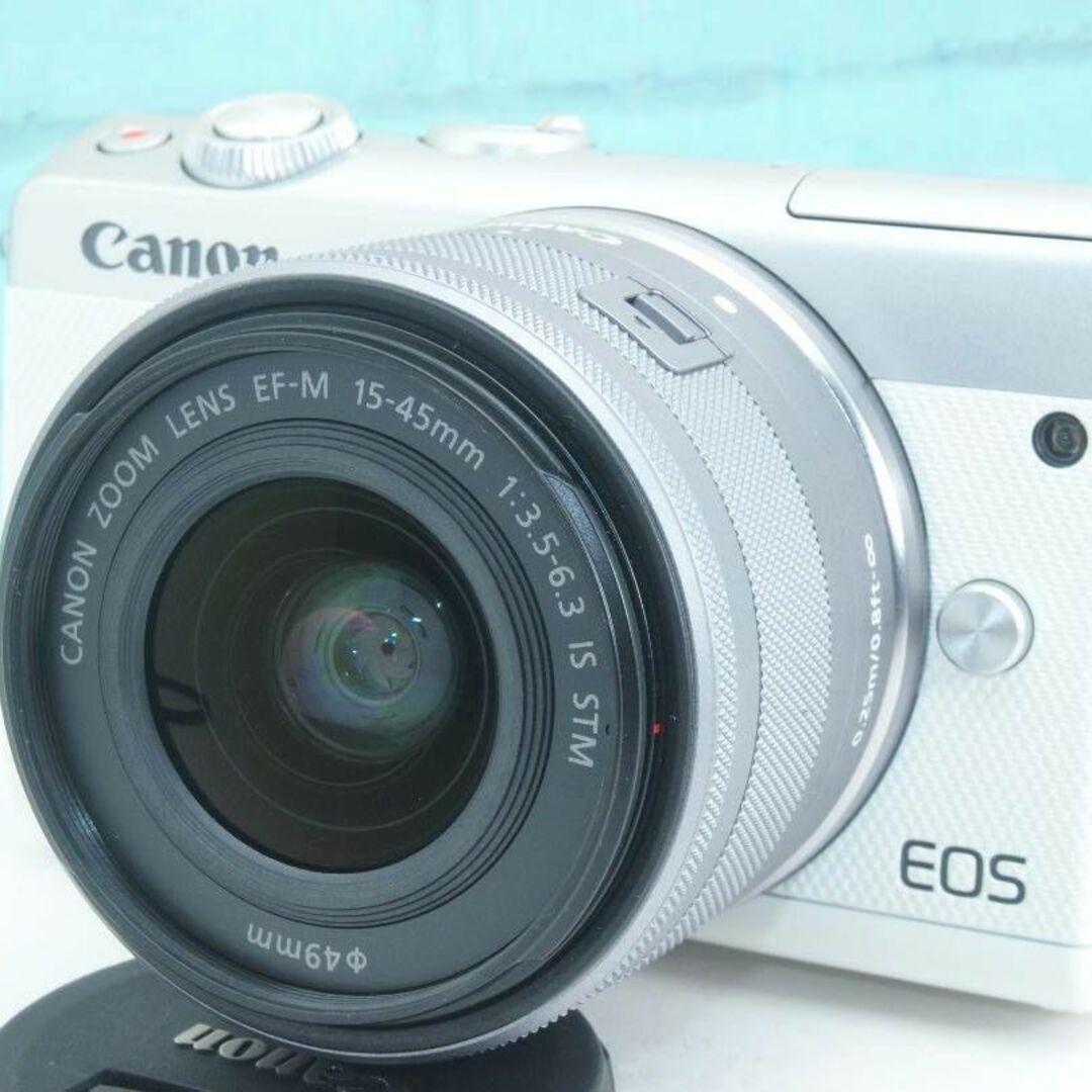 canon EOS M100ミラーレス一眼！使用３回程の美品！標準レンズおまけ