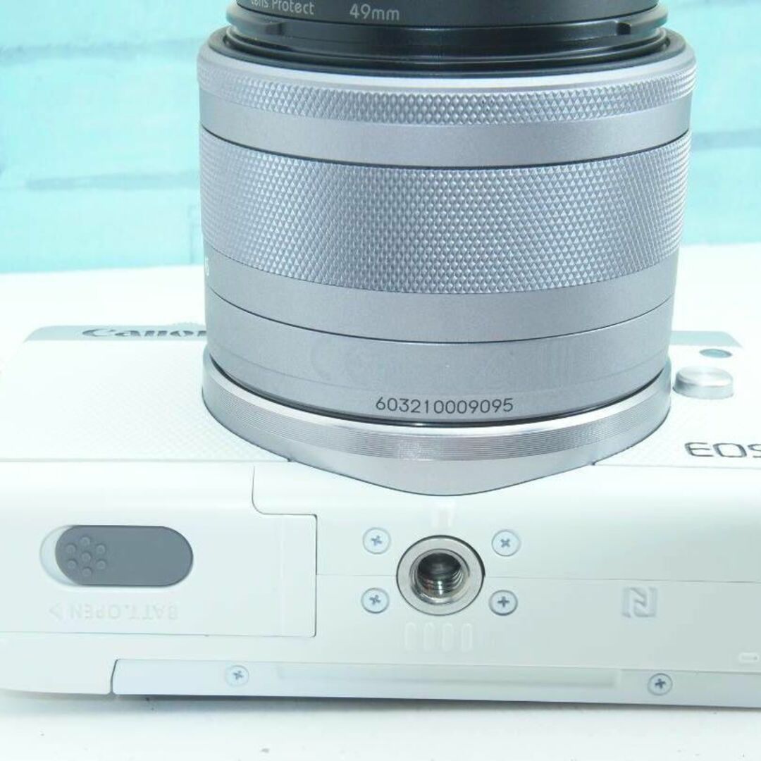 ❤️高画質 Bluetooth搭載でスマホ転送 CANON❤️EOS M100