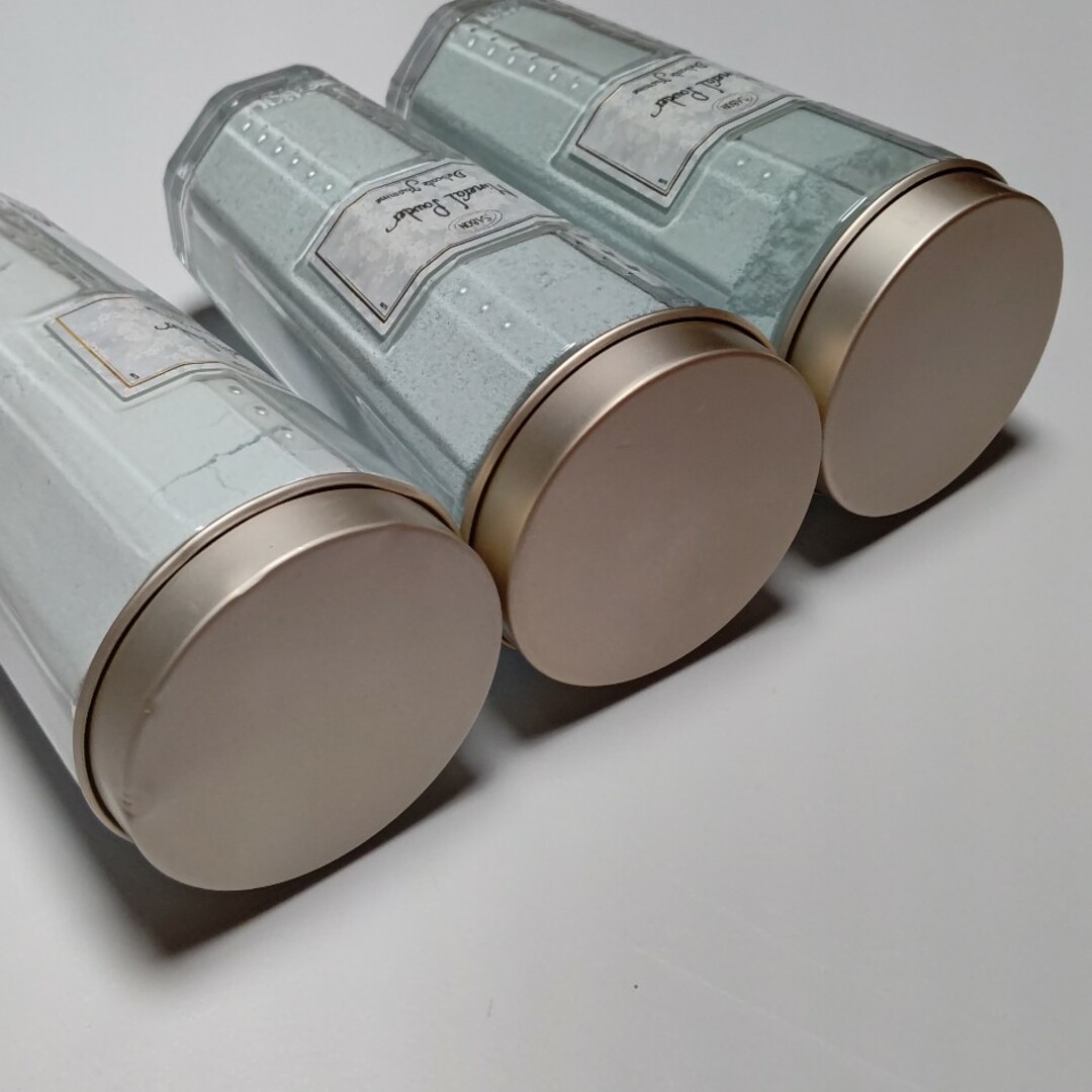 SABON(サボン)のSABON サボン ミネラルパウダー デリケートジャスミン 3本セット コスメ/美容のボディケア(バスグッズ)の商品写真